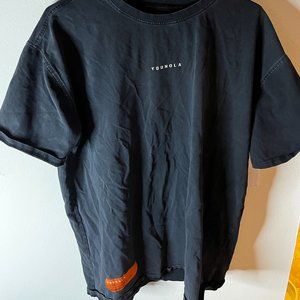 Young La classic Tee